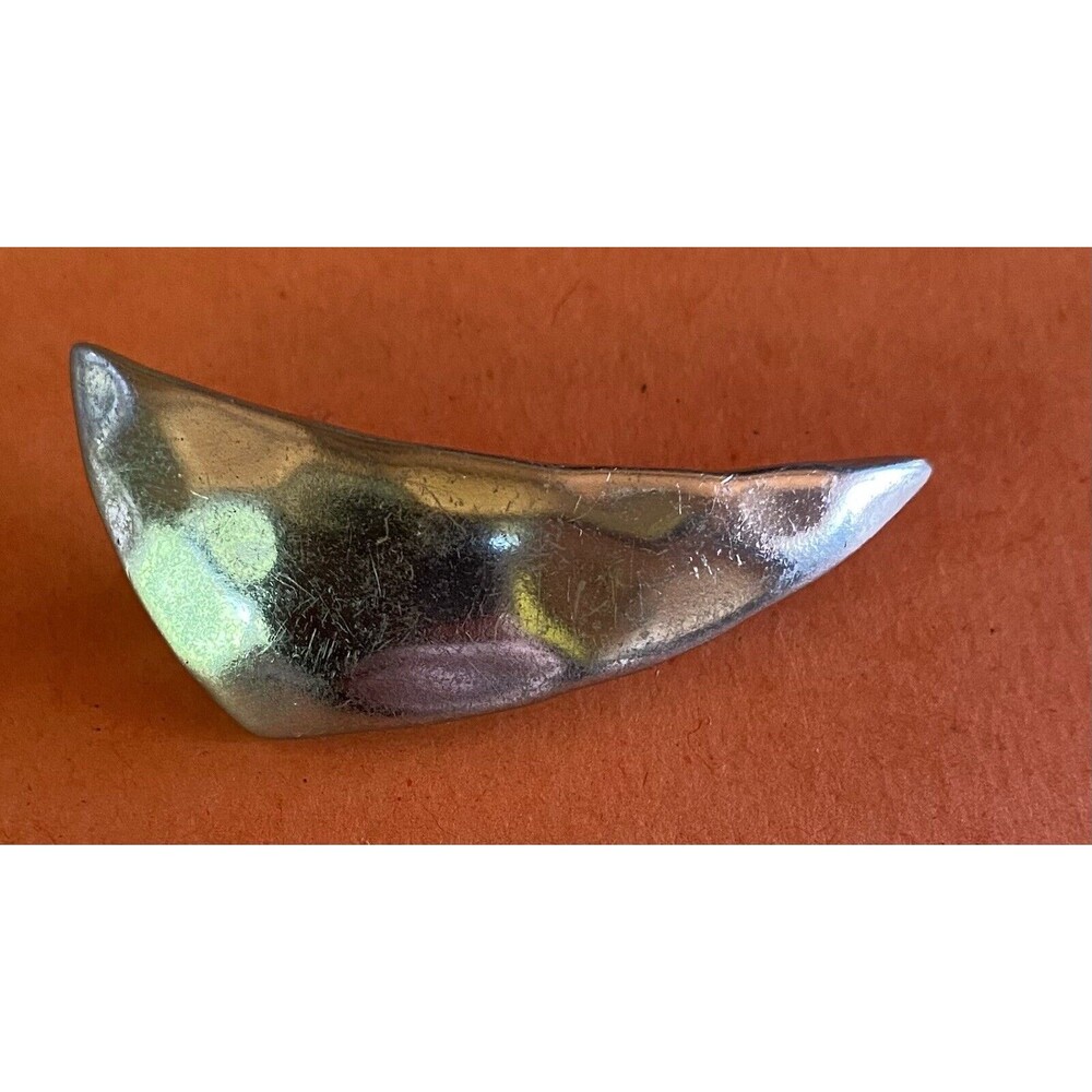 Women’s Pin Brooch Silver Tone Hammered 1.75”